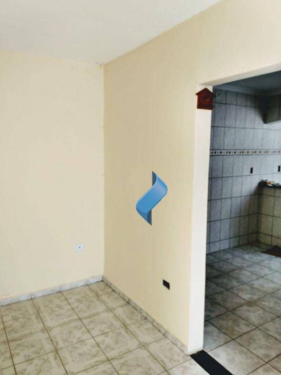 Casa à venda com 3 quartos, 90m² - Foto 12