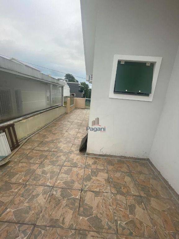 Sobrado à venda com 3 quartos, 100m² - Foto 3