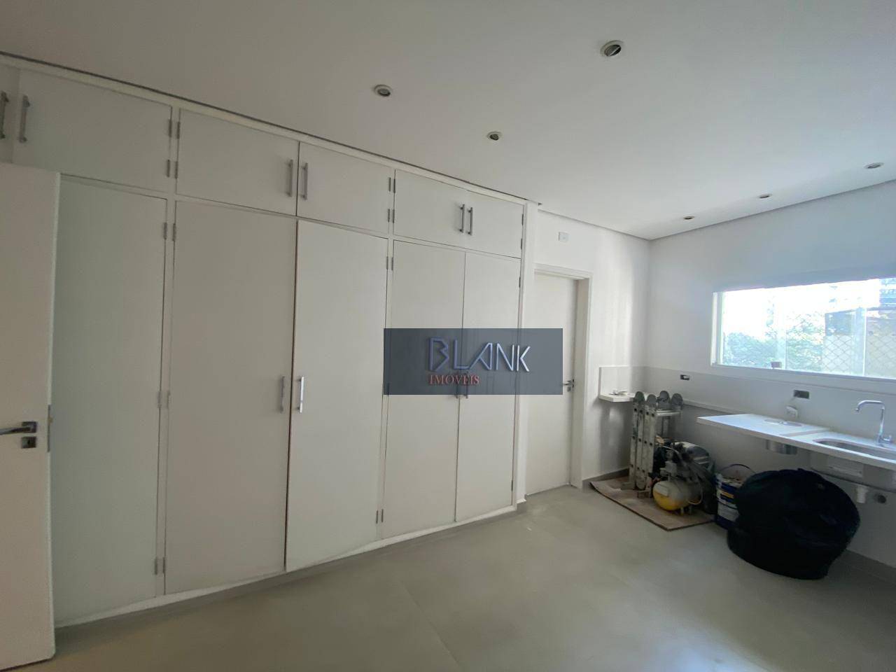 Apartamento à venda com 3 quartos, 187m² - Foto 24