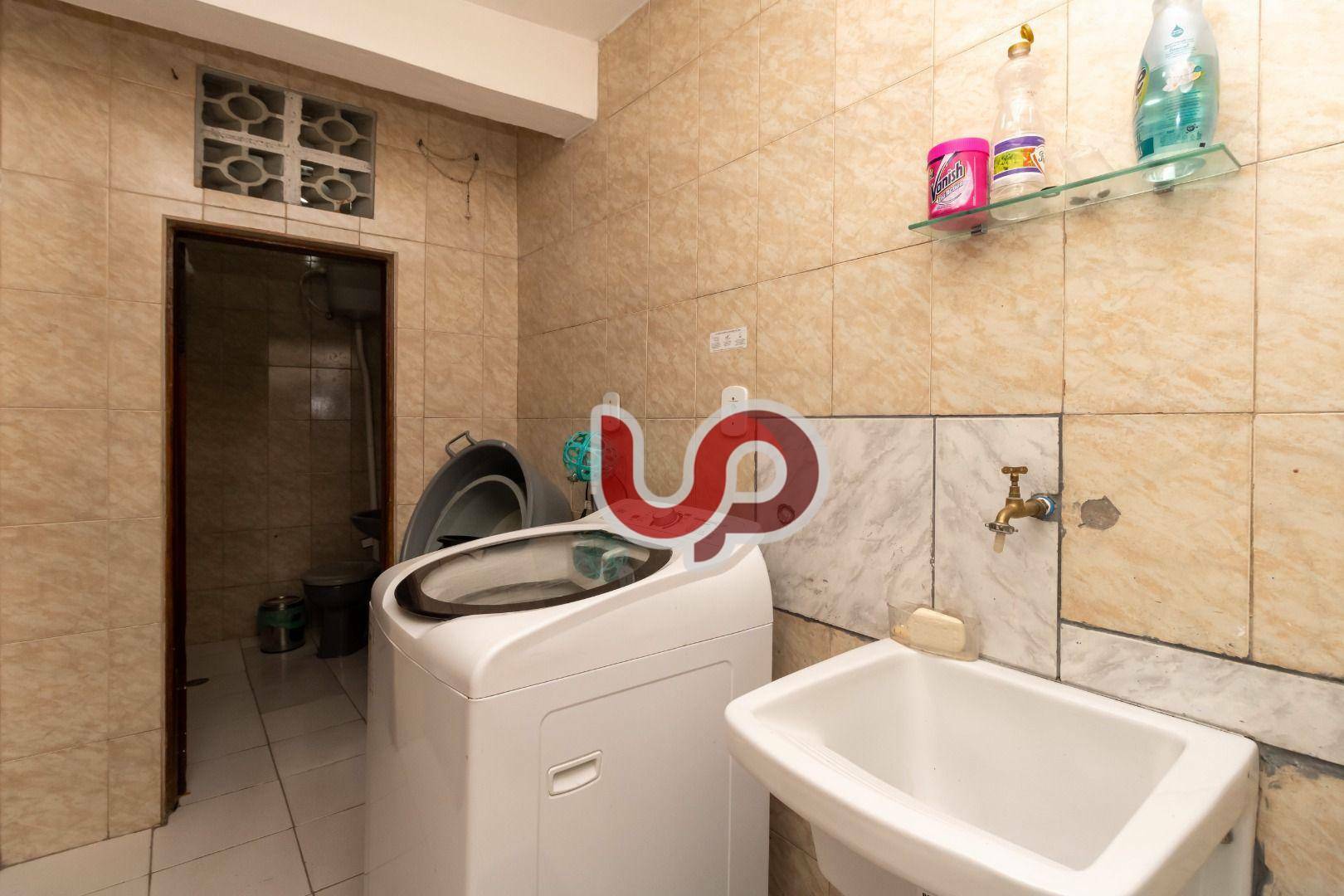 Sobrado à venda com 3 quartos, 158m² - Foto 15