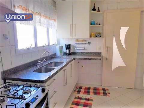 Apartamento à venda com 3 quartos, 145m² - Foto 7