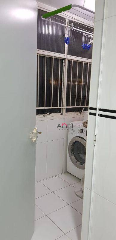 Apartamento à venda com 2 quartos, 58m² - Foto 5