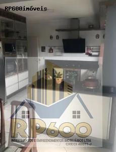 Casa à venda com 3 quartos, 219m² - Foto 10