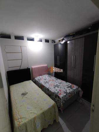 Apartamento à venda com 2 quartos, 63m² - Foto 12