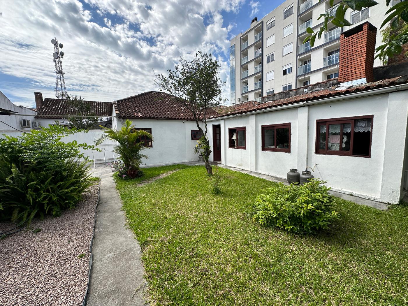 Casa à venda com 4 quartos, 177m² - Foto 12