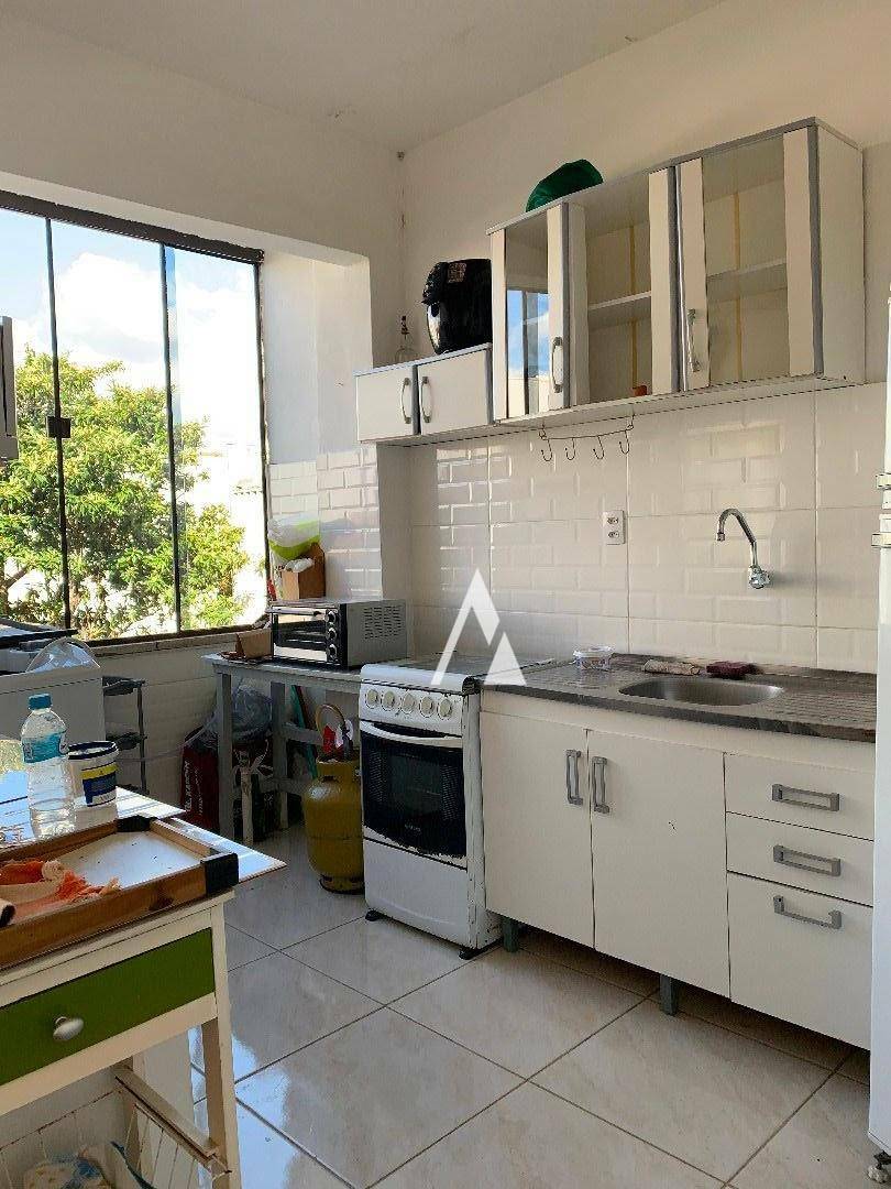 Apartamento à venda com 2 quartos, 66m² - Foto 8