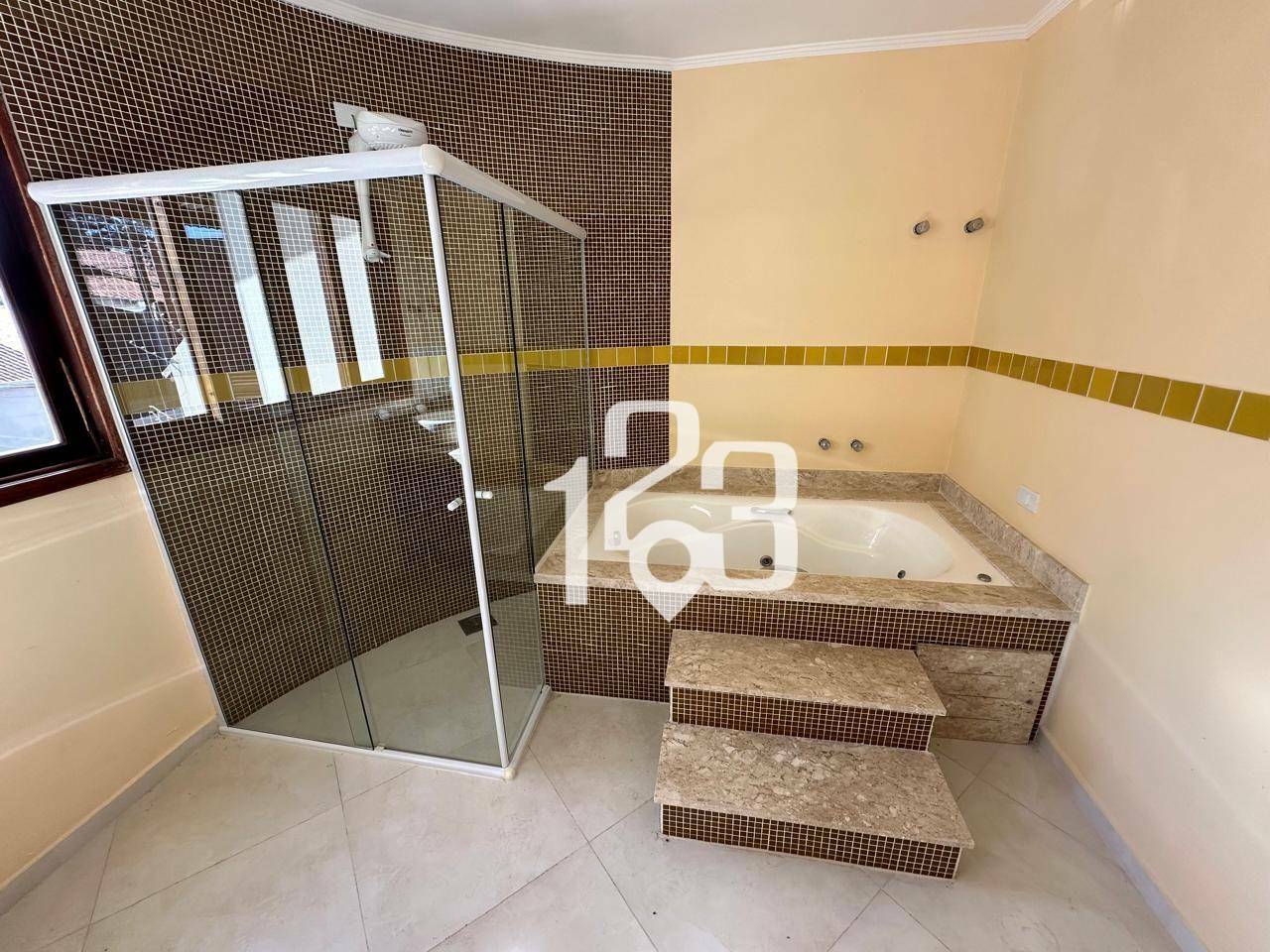 Casa à venda com 3 quartos, 300M2 - Foto 13