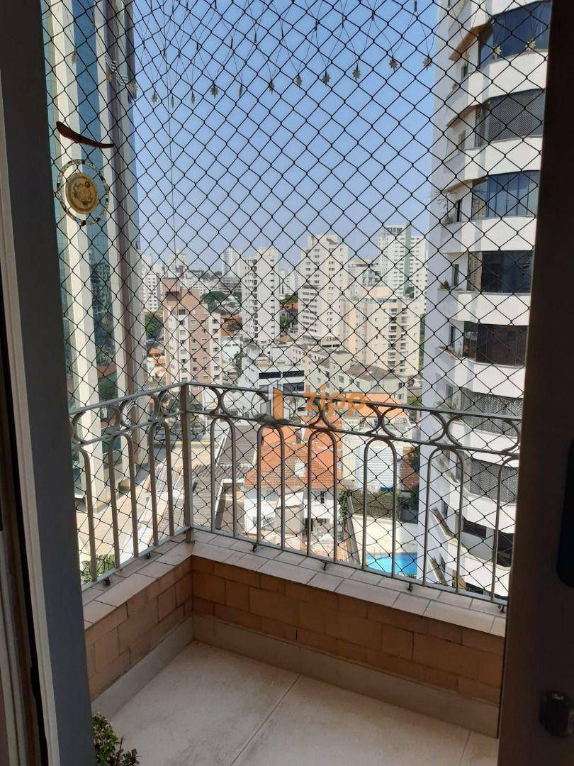 Apartamento à venda com 3 quartos, 130m² - Foto 4