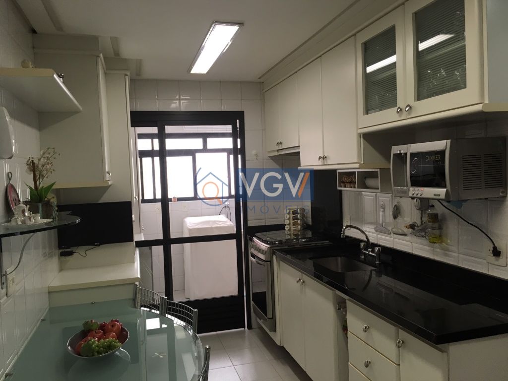 Apartamento à venda com 3 quartos, 128m² - Foto 4