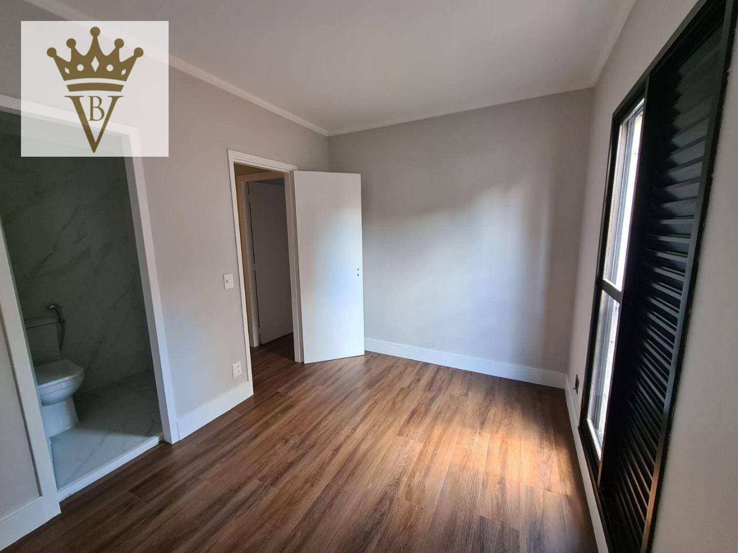 Apartamento à venda com 3 quartos, 75m² - Foto 10