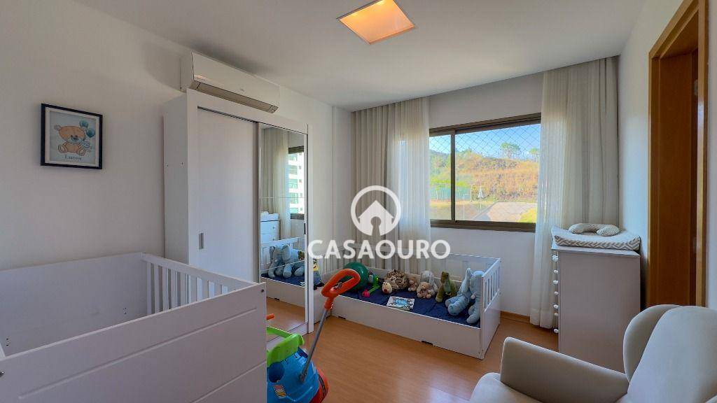 Apartamento à venda com 4 quartos, 154m² - Foto 22