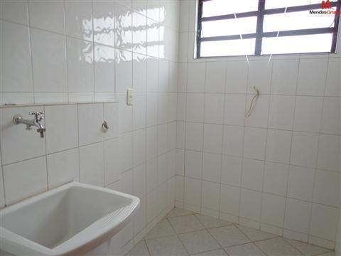 Apartamento para alugar com 2 quartos, 65m² - Foto 10