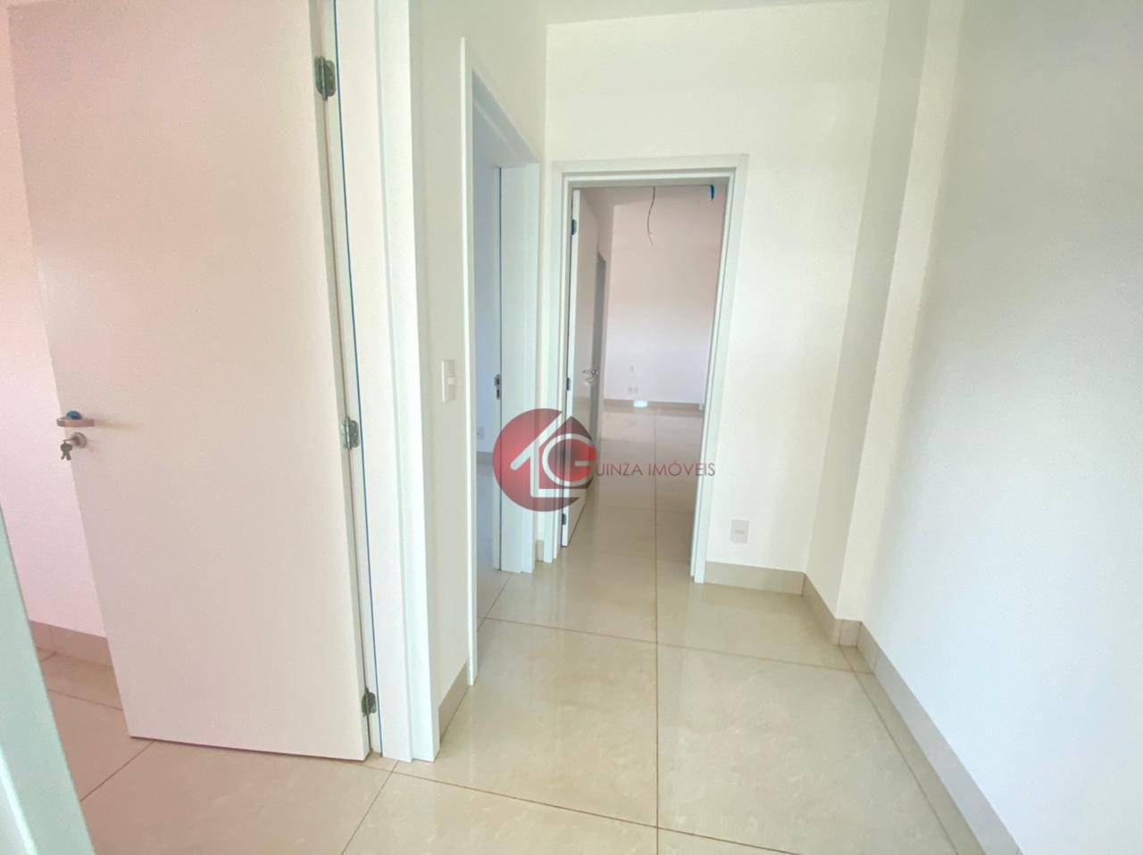 Apartamento à venda com 3 quartos, 145m² - Foto 6