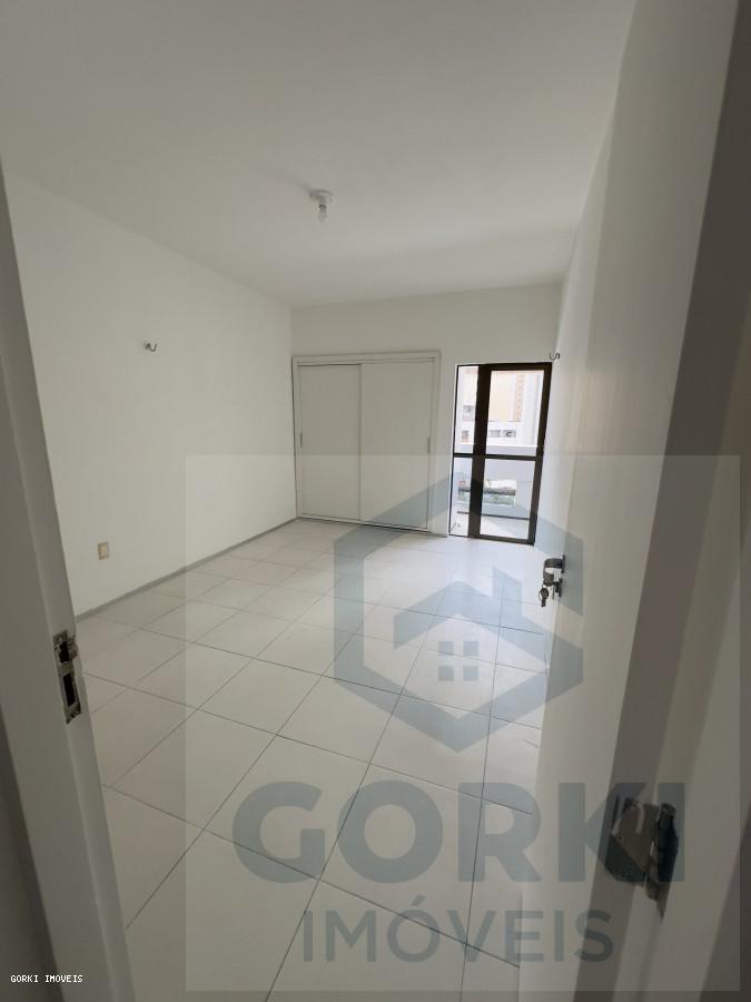 Apartamento à venda com 4 quartos, 158m² - Foto 17