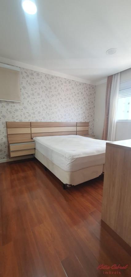 Apartamento à venda com 3 quartos, 127m² - Foto 21