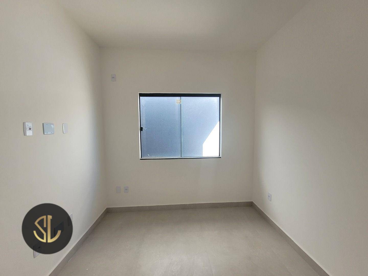 Casa à venda com 2 quartos, 60m² - Foto 15