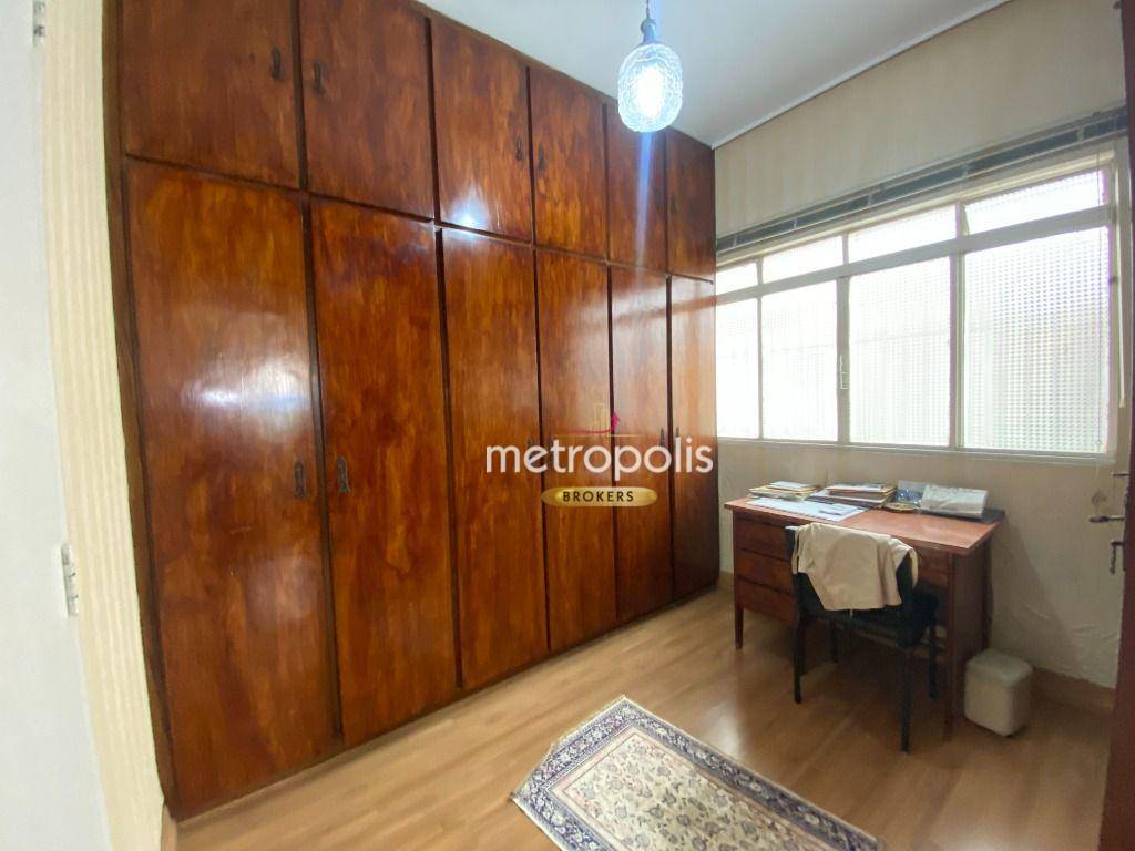 Casa à venda e aluguel com 3 quartos, 350m² - Foto 35