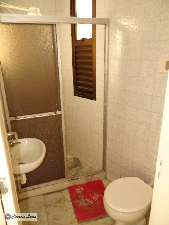 Apartamento à venda com 4 quartos, 200m² - Foto 19