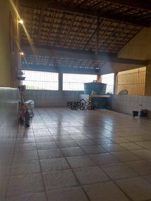 Sobrado à venda com 3 quartos, 308m² - Foto 15