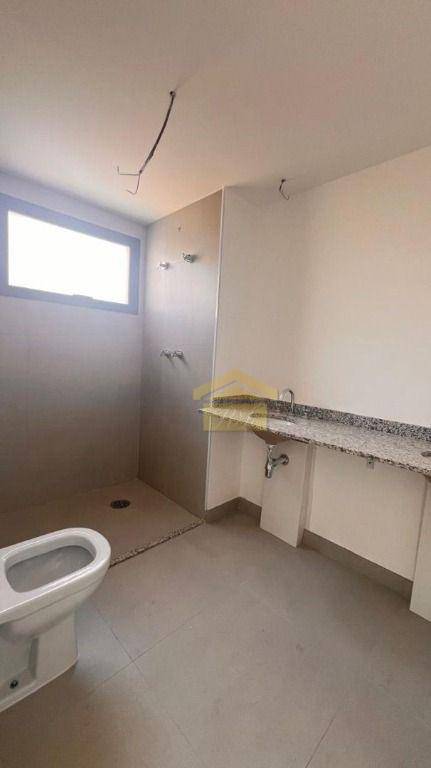 Apartamento à venda com 3 quartos, 143m² - Foto 21