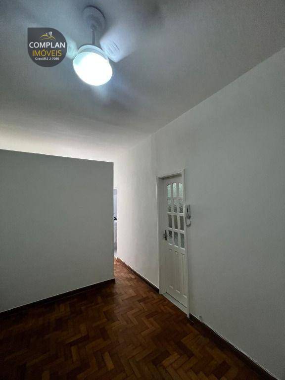 Apartamento para alugar com 1 quarto, 35m² - Foto 4