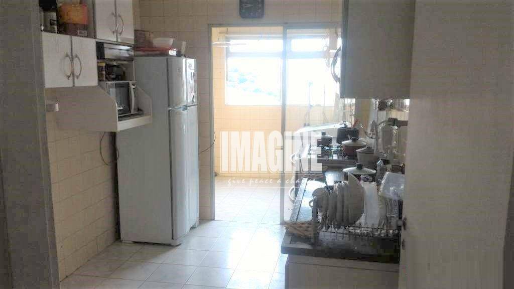 Apartamento à venda com 2 quartos, 78m² - Foto 6