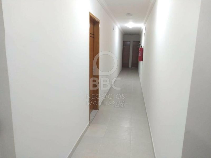 Apartamento à venda com 2 quartos, 42m² - Foto 3