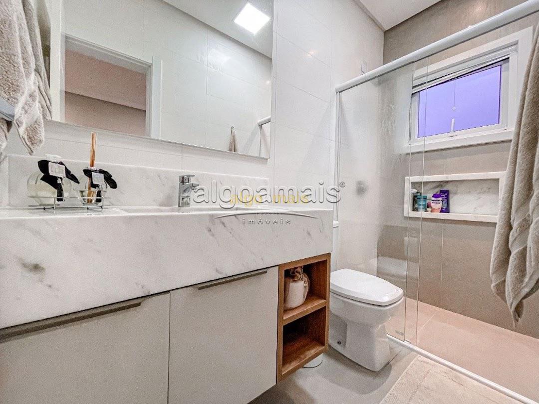 Casa à venda com 4 quartos, 187m² - Foto 34