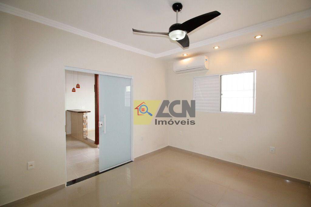 Casa à venda com 3 quartos, 180m² - Foto 32