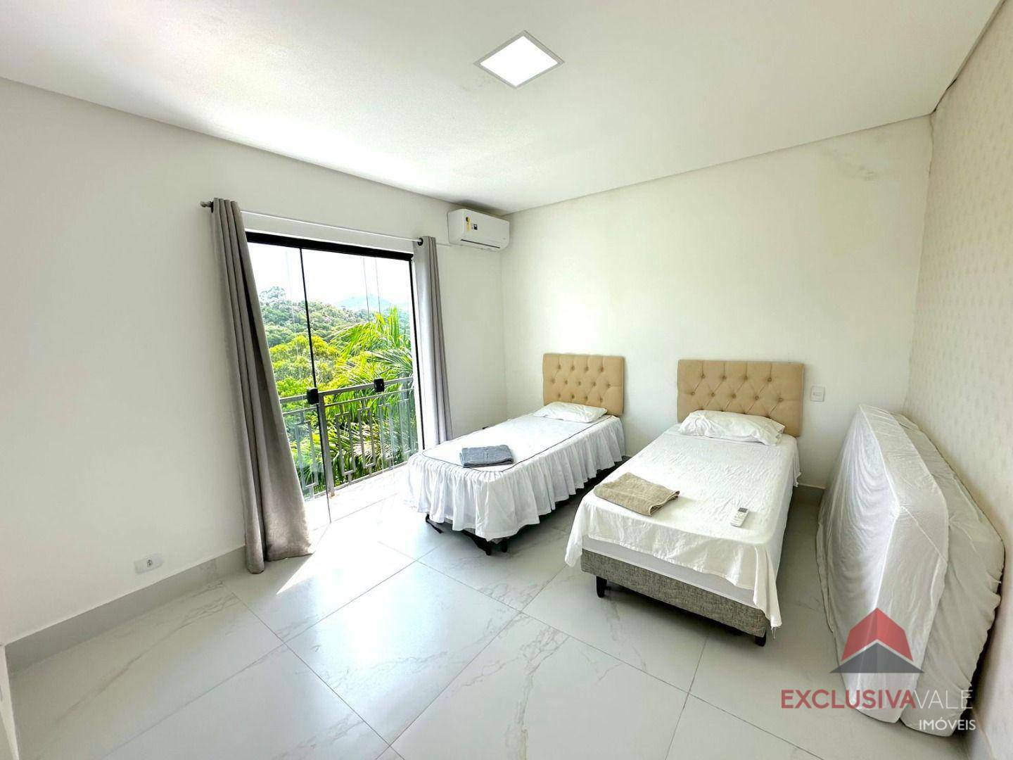Casa de Condomínio à venda e aluguel com 4 quartos, 480m² - Foto 55