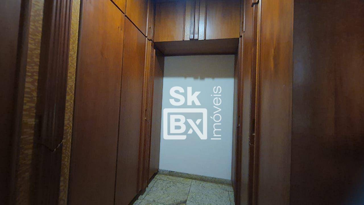 Apartamento à venda com 4 quartos, 208m² - Foto 12