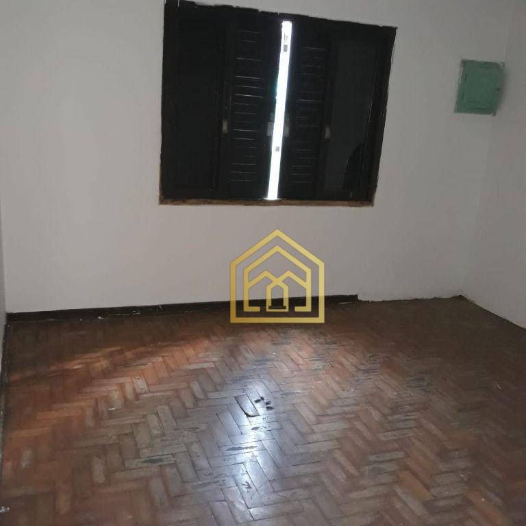 Casa à venda com 3 quartos, 185m² - Foto 23