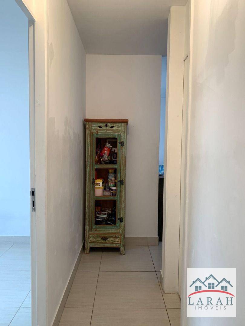 Apartamento à venda com 3 quartos, 70m² - Foto 7