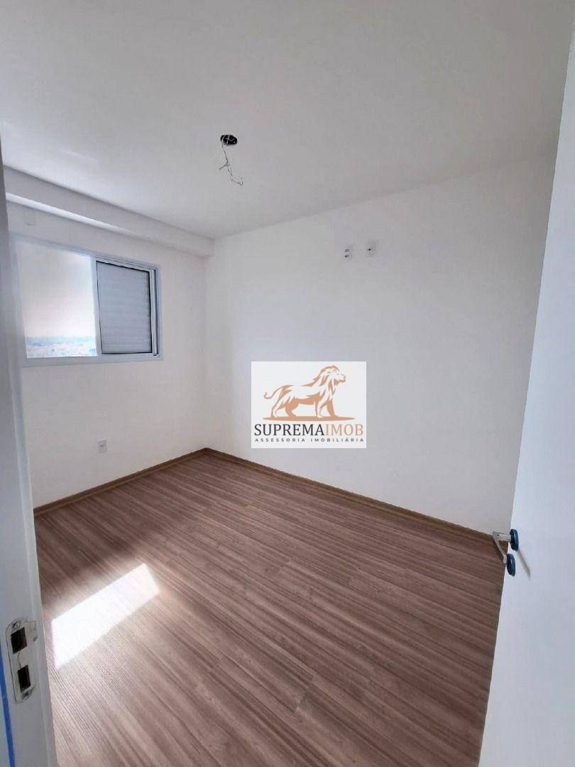 Apartamento à venda com 2 quartos, 62m² - Foto 12