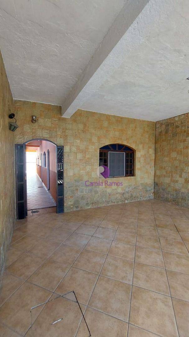Casa à venda com 2 quartos, 127m² - Foto 1