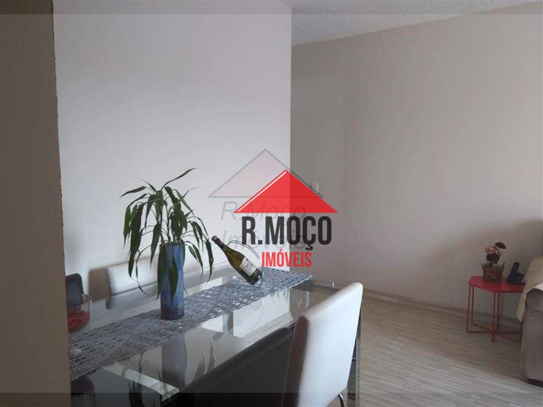 Apartamento à venda com 3 quartos, 77m² - Foto 7