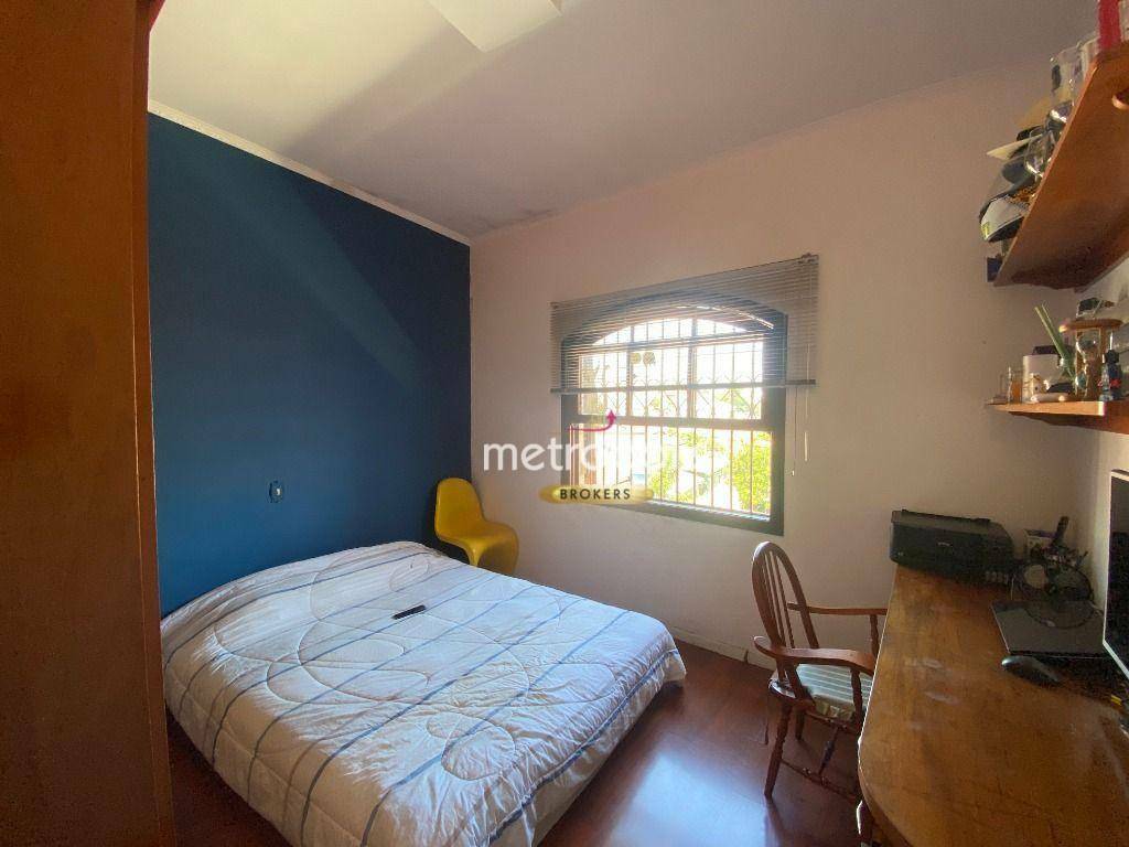 Casa à venda com 3 quartos, 278m² - Foto 14