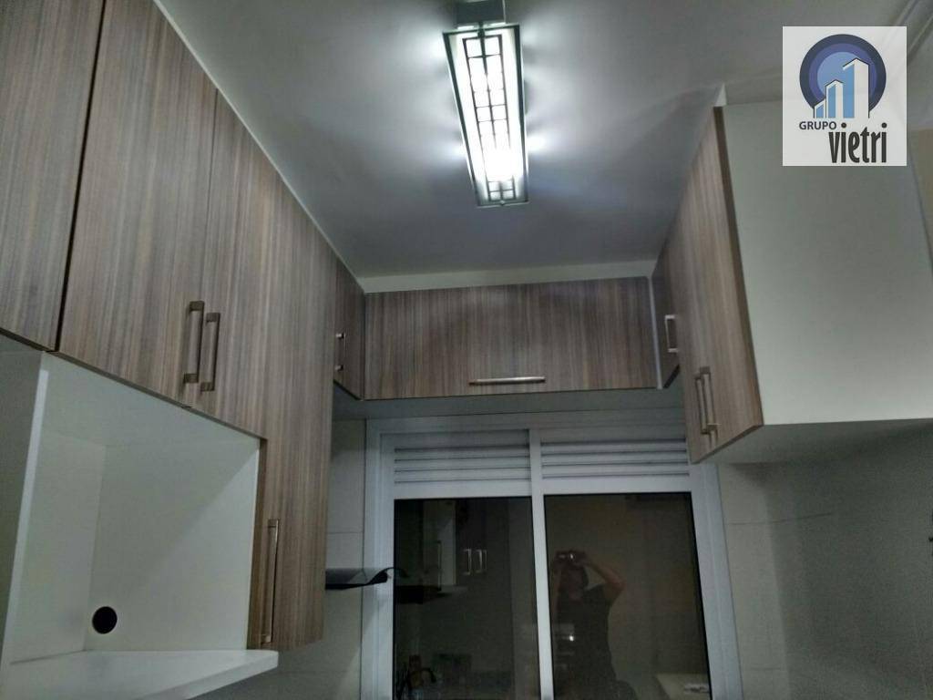 Apartamento à venda com 3 quartos, 70m² - Foto 3