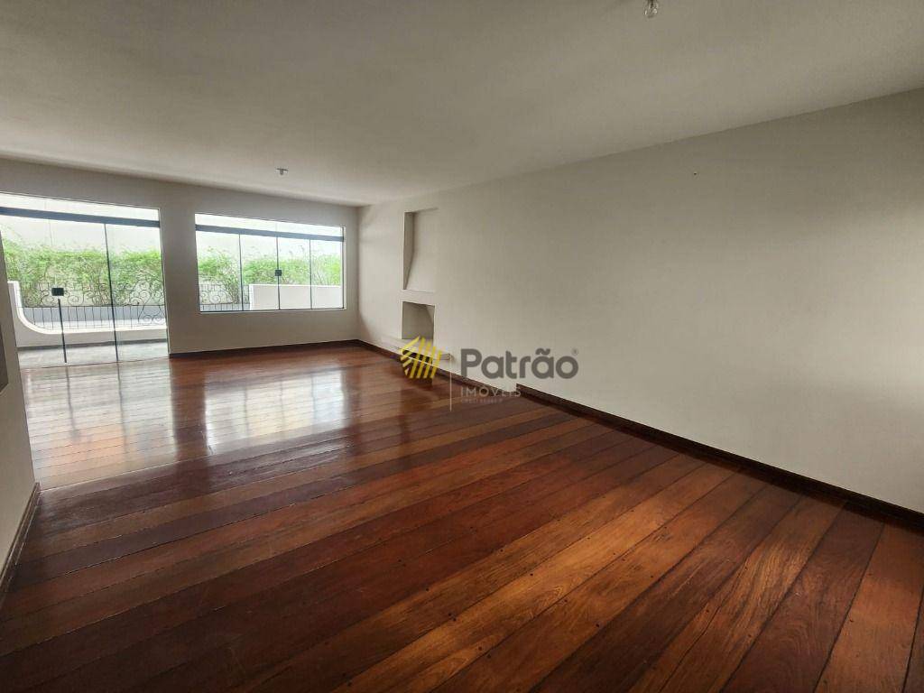 Apartamento à venda com 4 quartos, 207m² - Foto 9