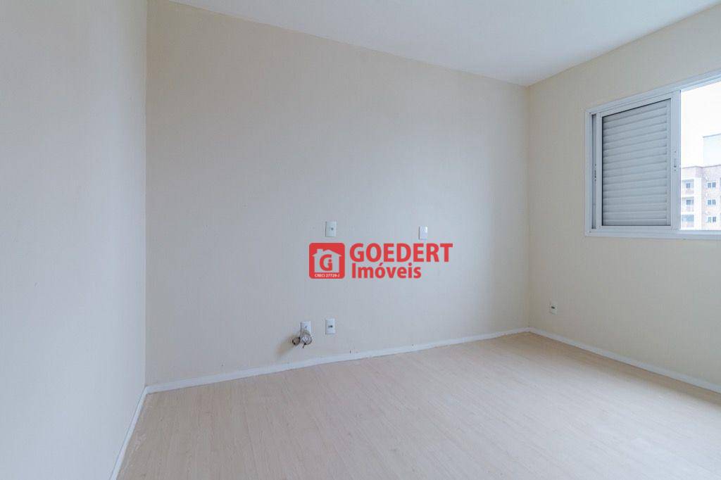 Apartamento à venda com 2 quartos, 52m² - Foto 15