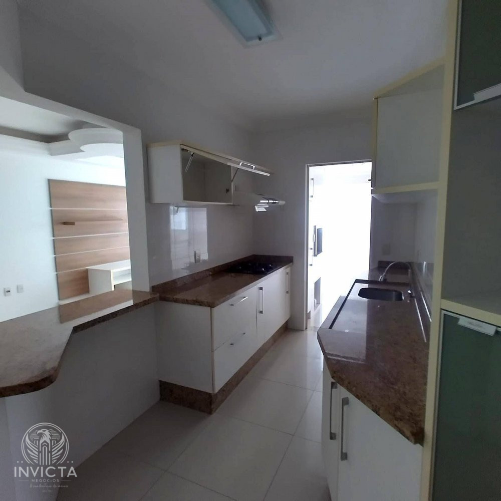 Apartamento à venda com 3 quartos, 105m² - Foto 7