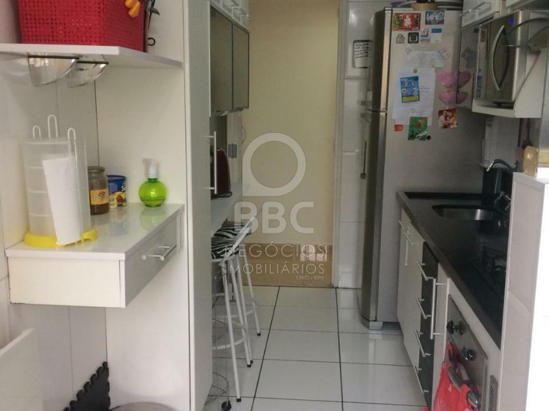 Apartamento à venda com 2 quartos, 64m² - Foto 20