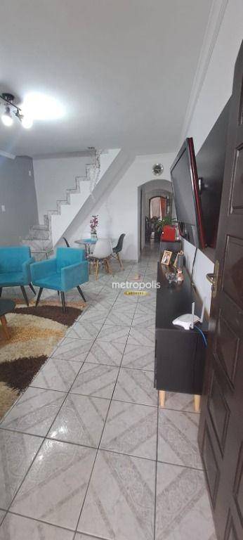 Sobrado à venda com 3 quartos, 180m² - Foto 2