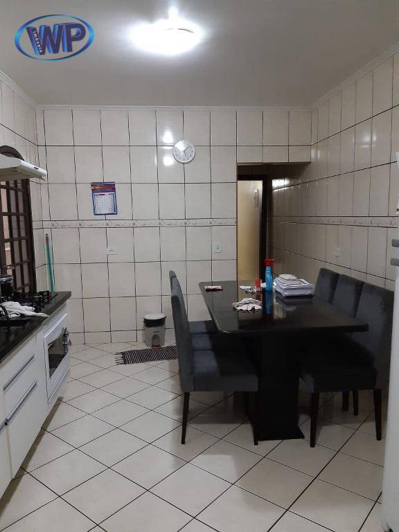 Sobrado à venda com 4 quartos, 175m² - Foto 12