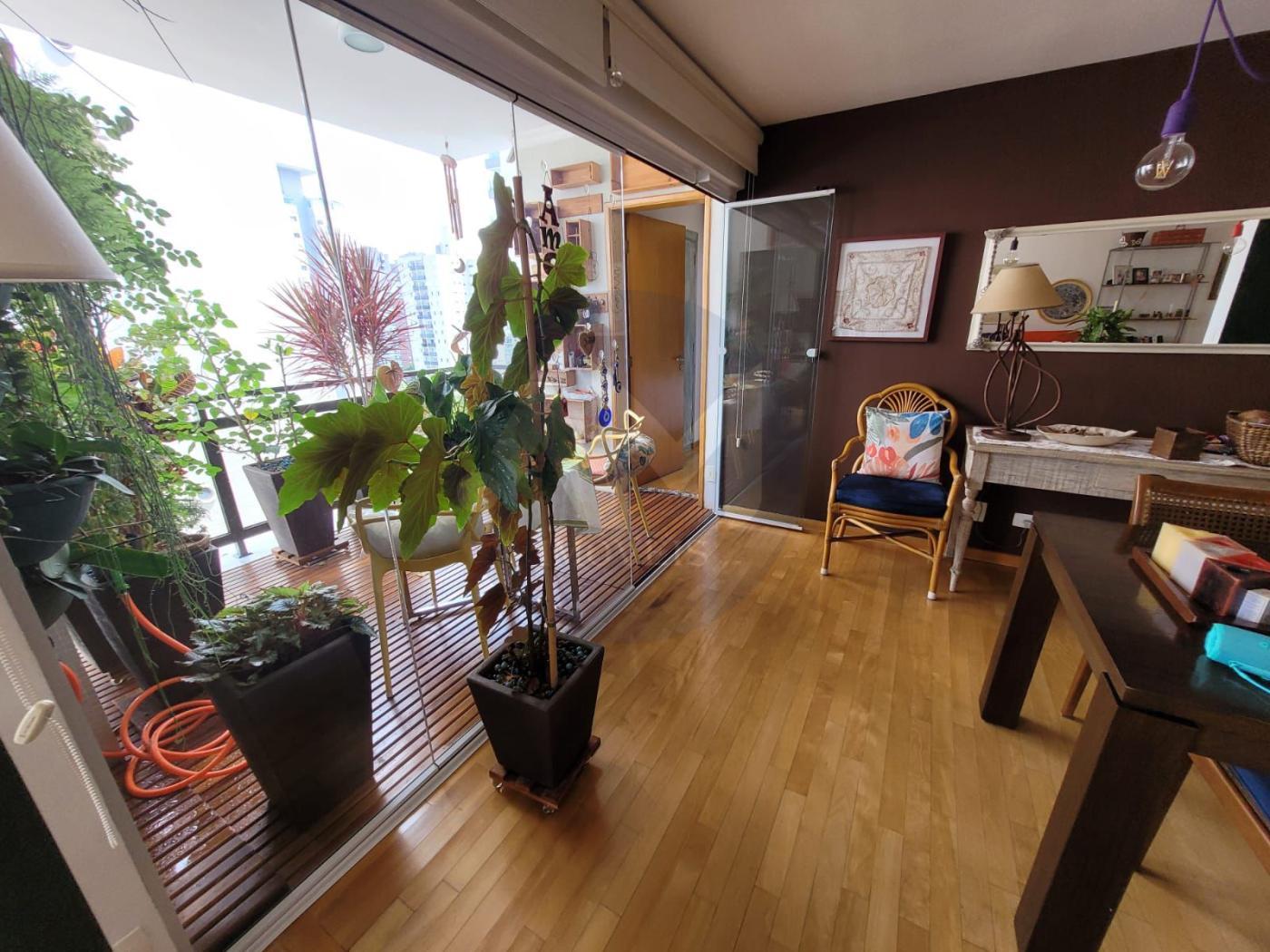 Apartamento à venda com 2 quartos, 125m² - Foto 3