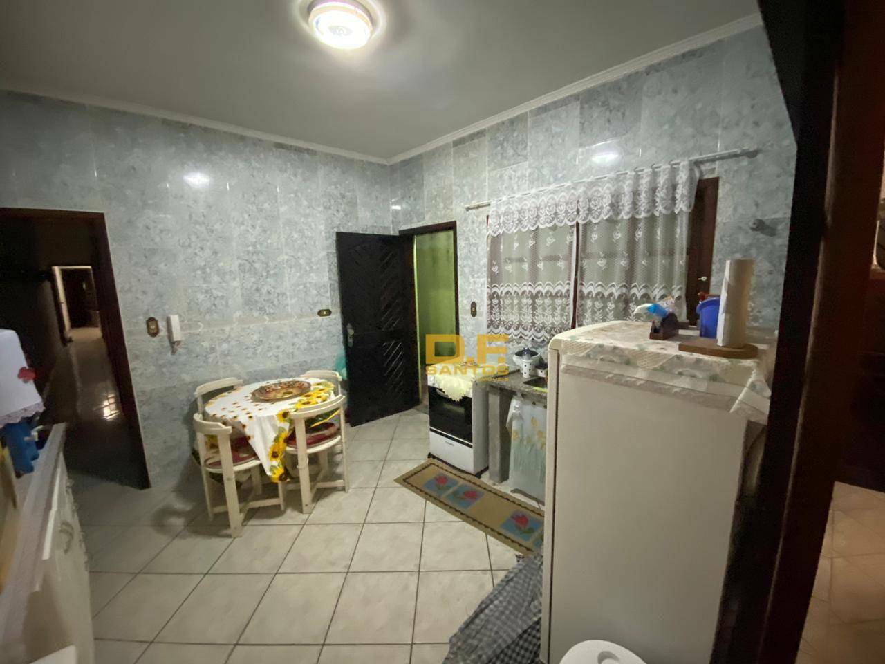 Casa à venda com 3 quartos, 183M2 - Foto 9