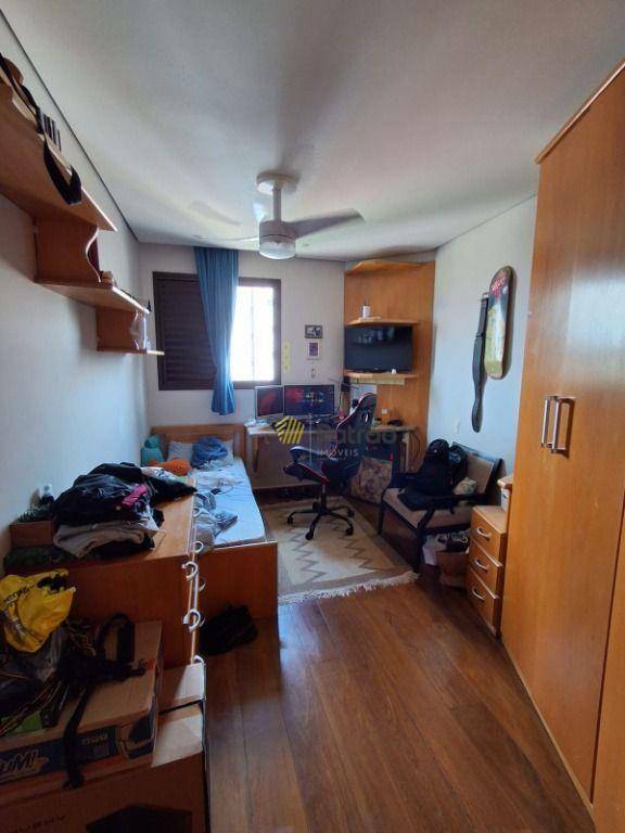 Cobertura à venda com 3 quartos, 200m² - Foto 20