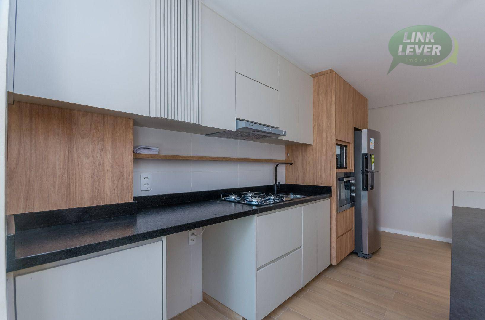 Apartamento para alugar com 2 quartos, 64m² - Foto 13