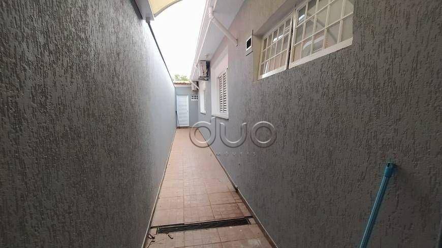 Casa à venda com 3 quartos, 204m² - Foto 23