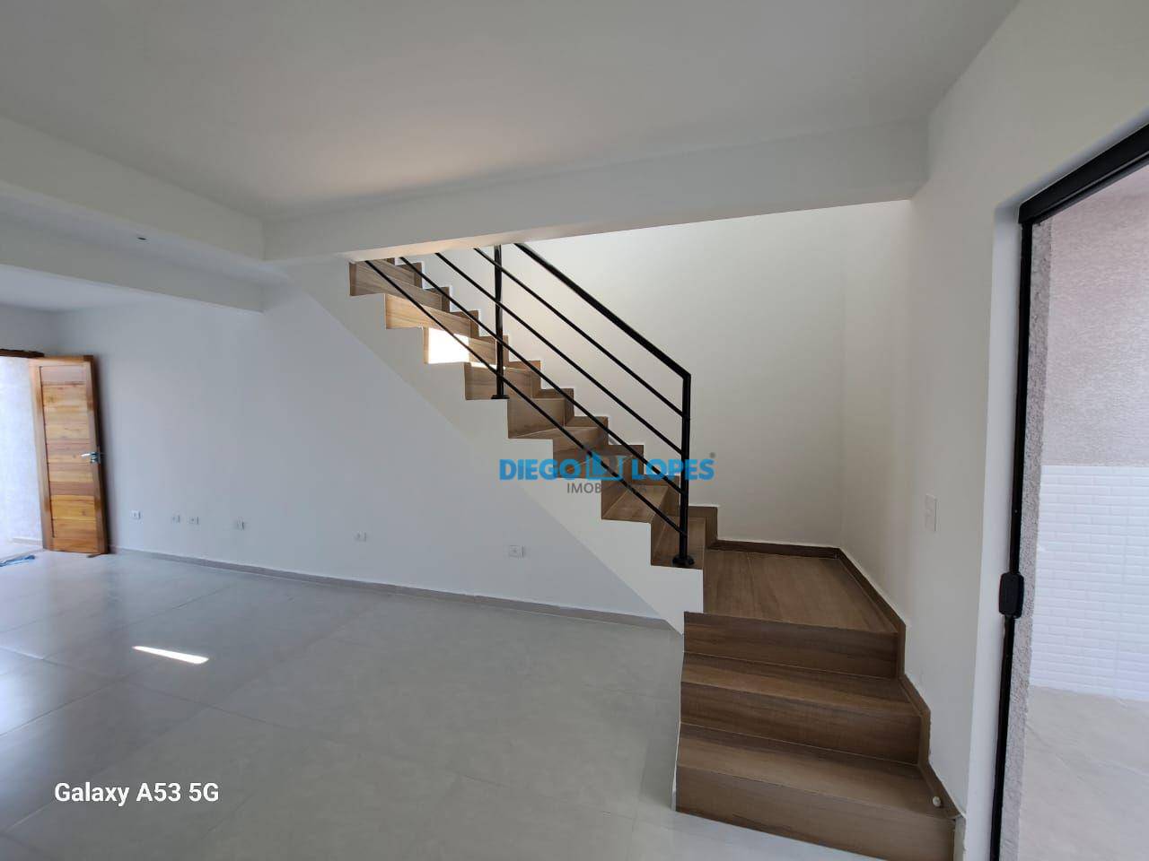 Sobrado à venda com 2 quartos, 70m² - Foto 3